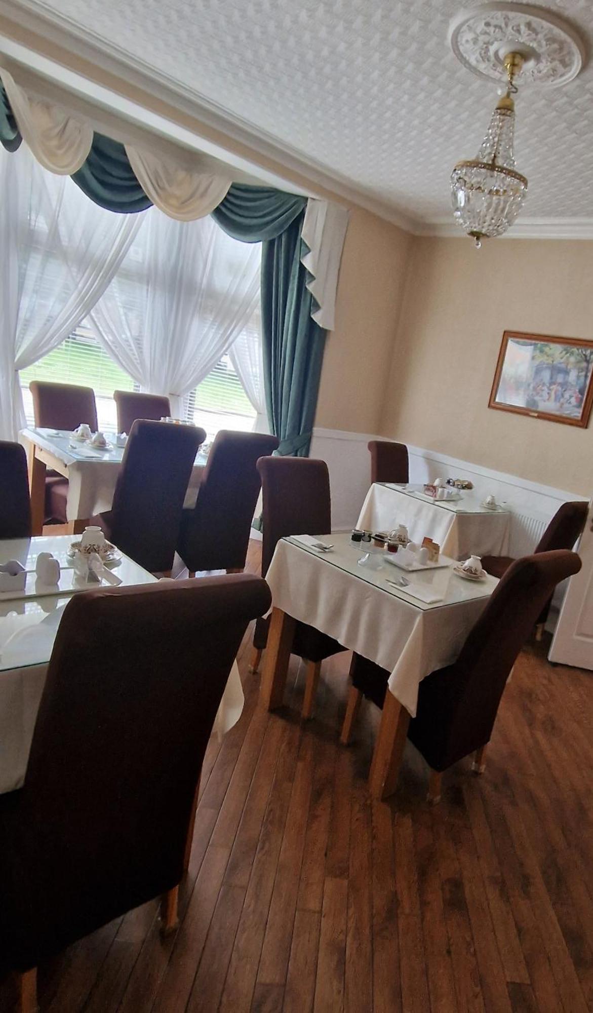 The Shrewsbury 4*